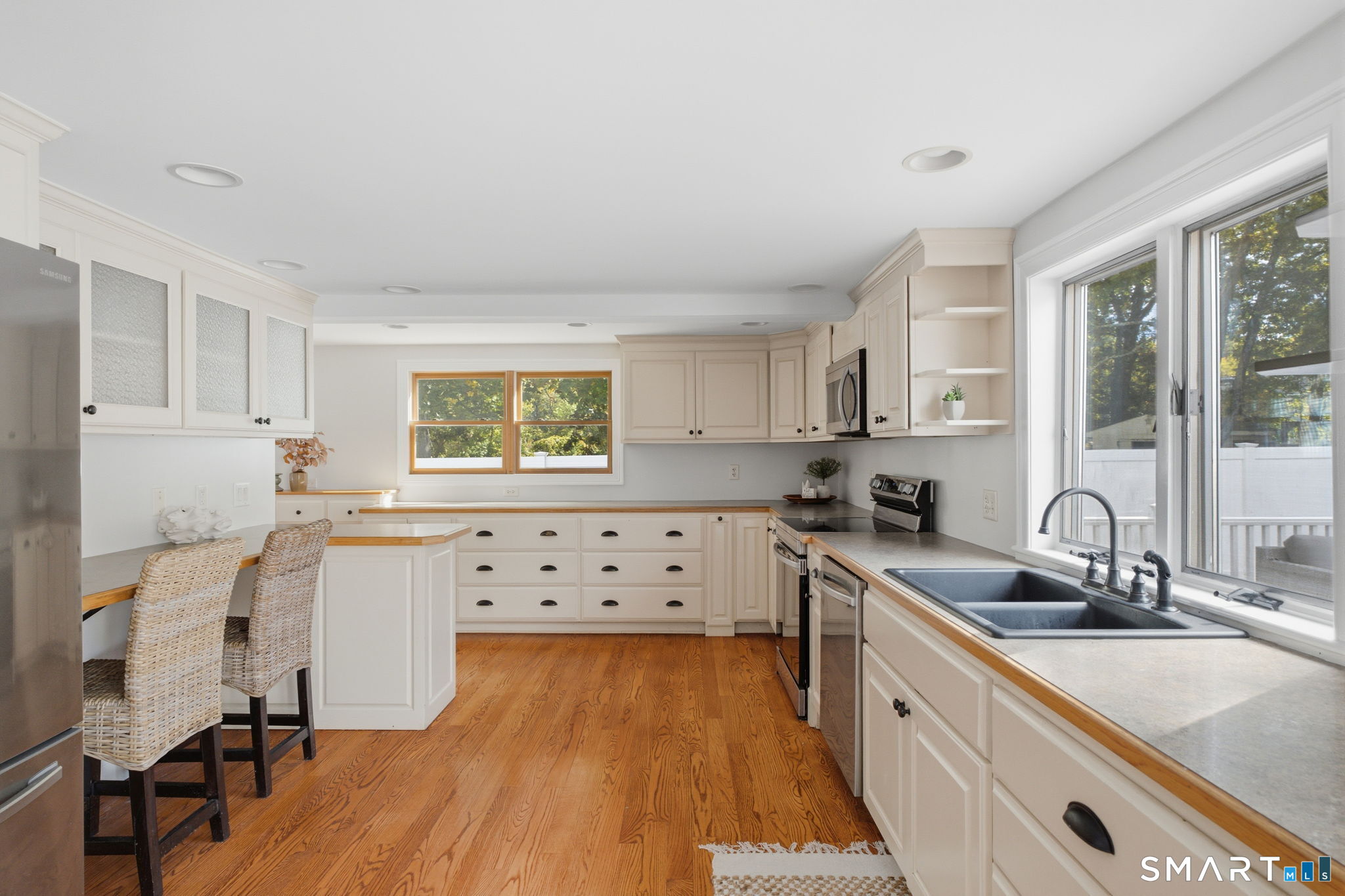 13 Spring Street Plainville CT 06062