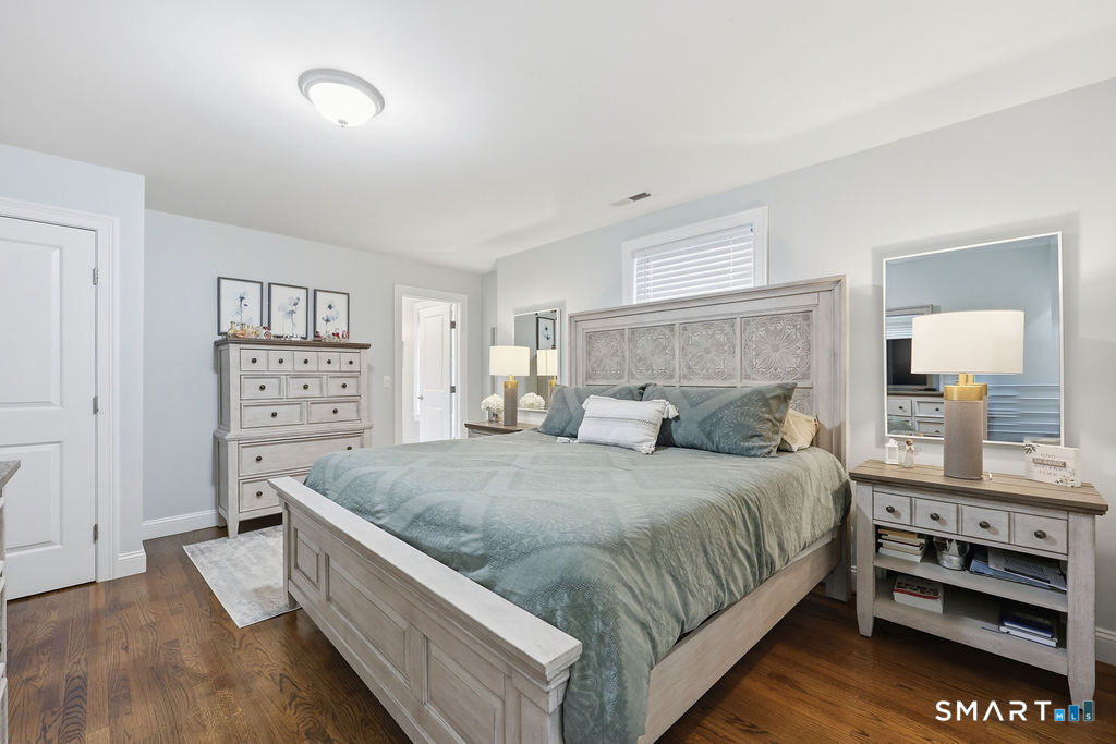 11 Fairlawn Street Farmington CT 06032