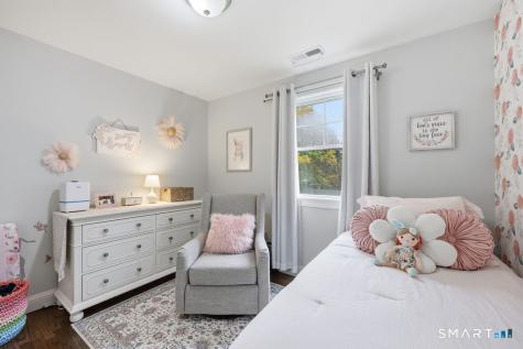 11 Fairlawn Street Farmington CT 06032
