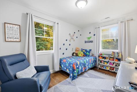 11 Fairlawn Street Farmington CT 06032