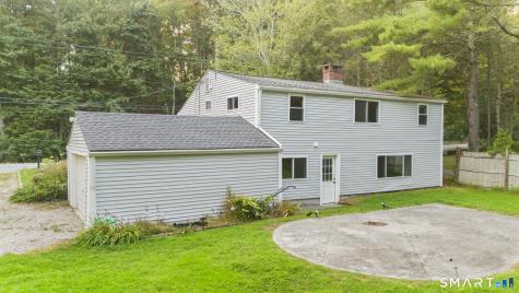 89 Book Hill Road Essex CT 06426