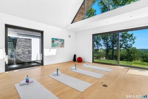 10 Dragonwood Lane Weston CT 06883