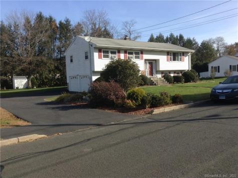 123 General Patton Drive Naugatuck CT 06770