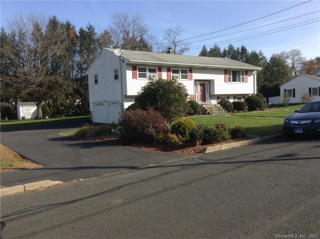 123 General Patton Drive Naugatuck CT 06770
