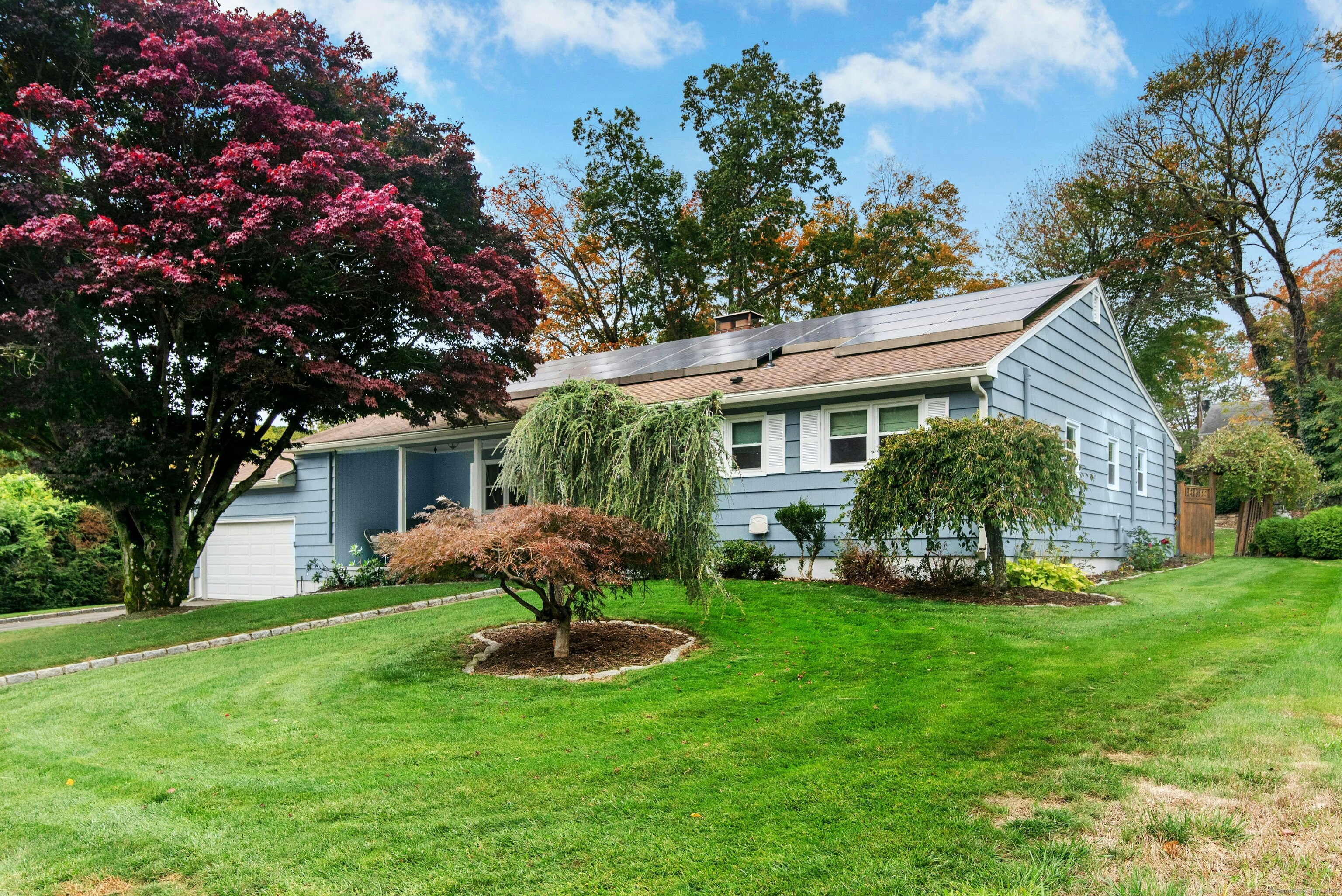 27 Condon Drive Ansonia CT 06401