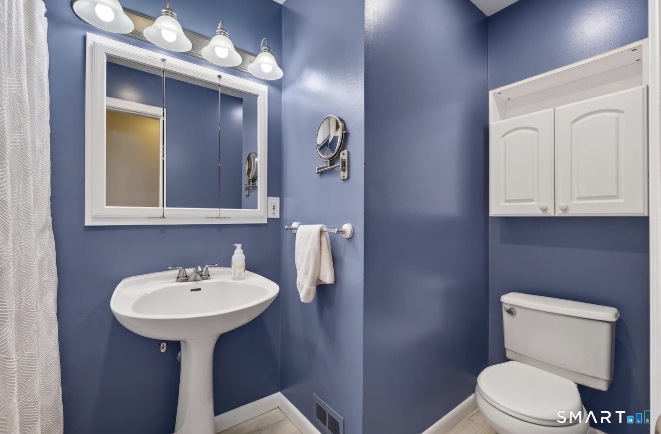 78 Fieldbrook Road Middletown CT 06457