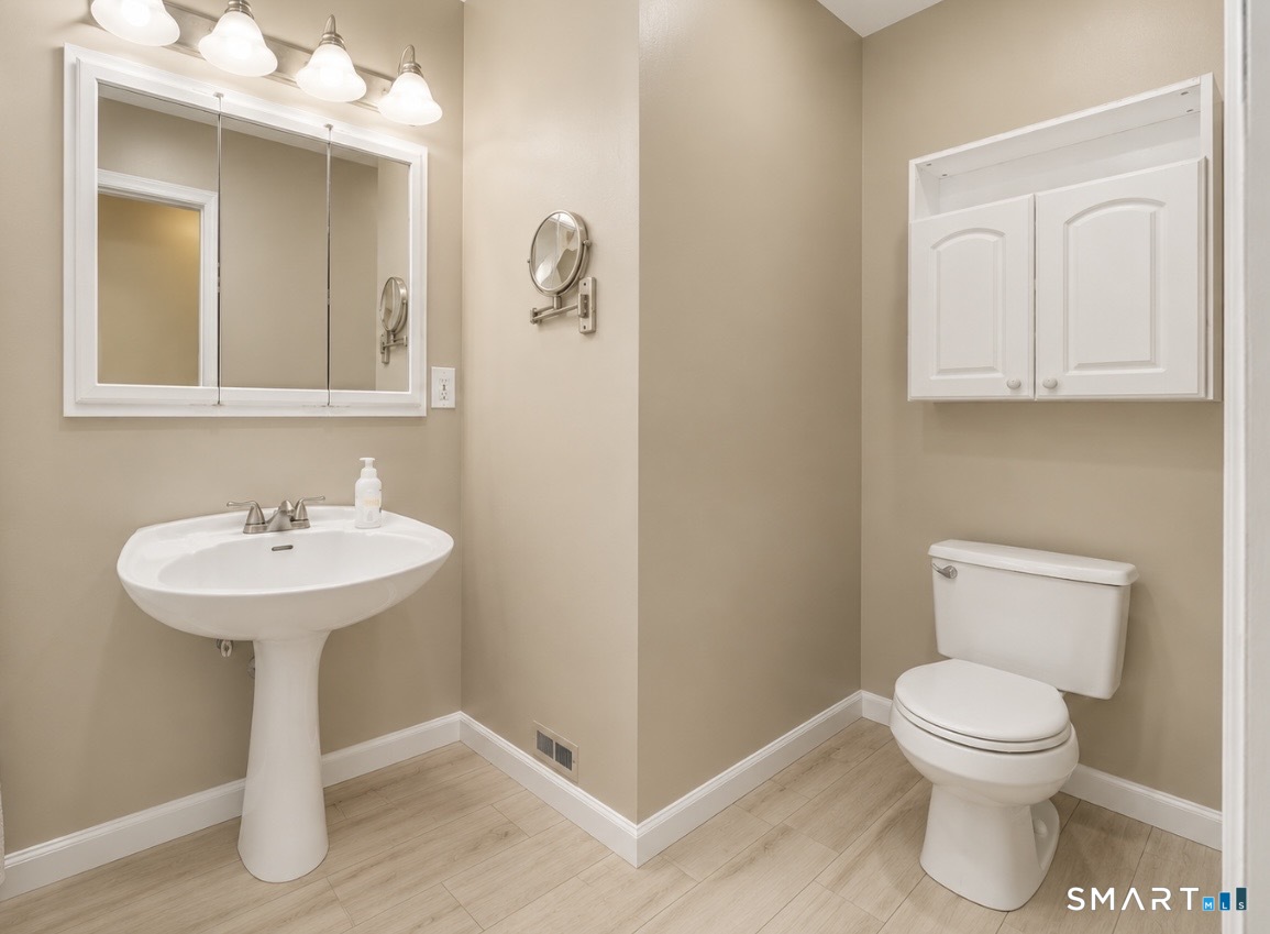 78 Fieldbrook Road Middletown CT 06457