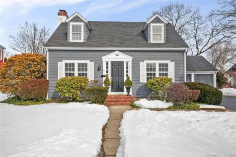 112 Smedley Road Fairfield CT 06824