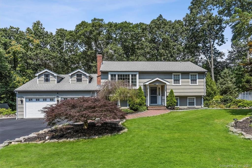 22 Bright Hill Drive Clinton CT 06413
