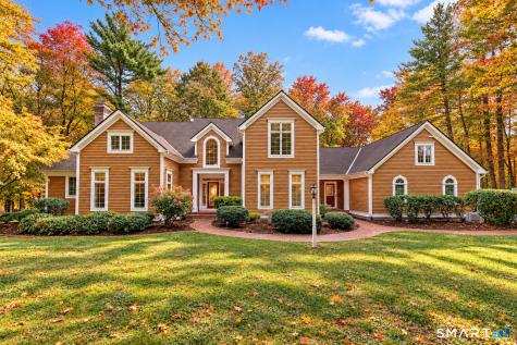 10 Whitman Pond Road Simsbury CT 06070