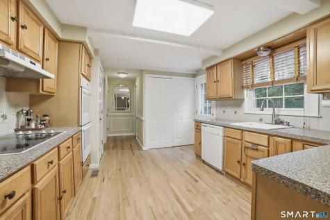 380 Wildwood Drive Orange CT 06477