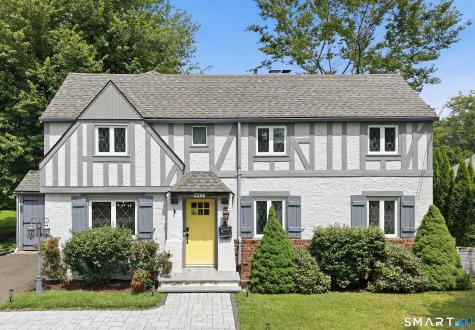 2298 Albany Avenue West Hartford CT 06117