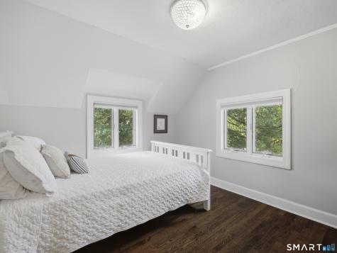2298 Albany Avenue West Hartford CT 06117