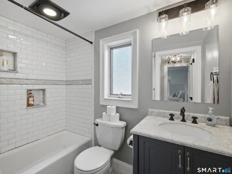 2298 Albany Avenue West Hartford CT 06117
