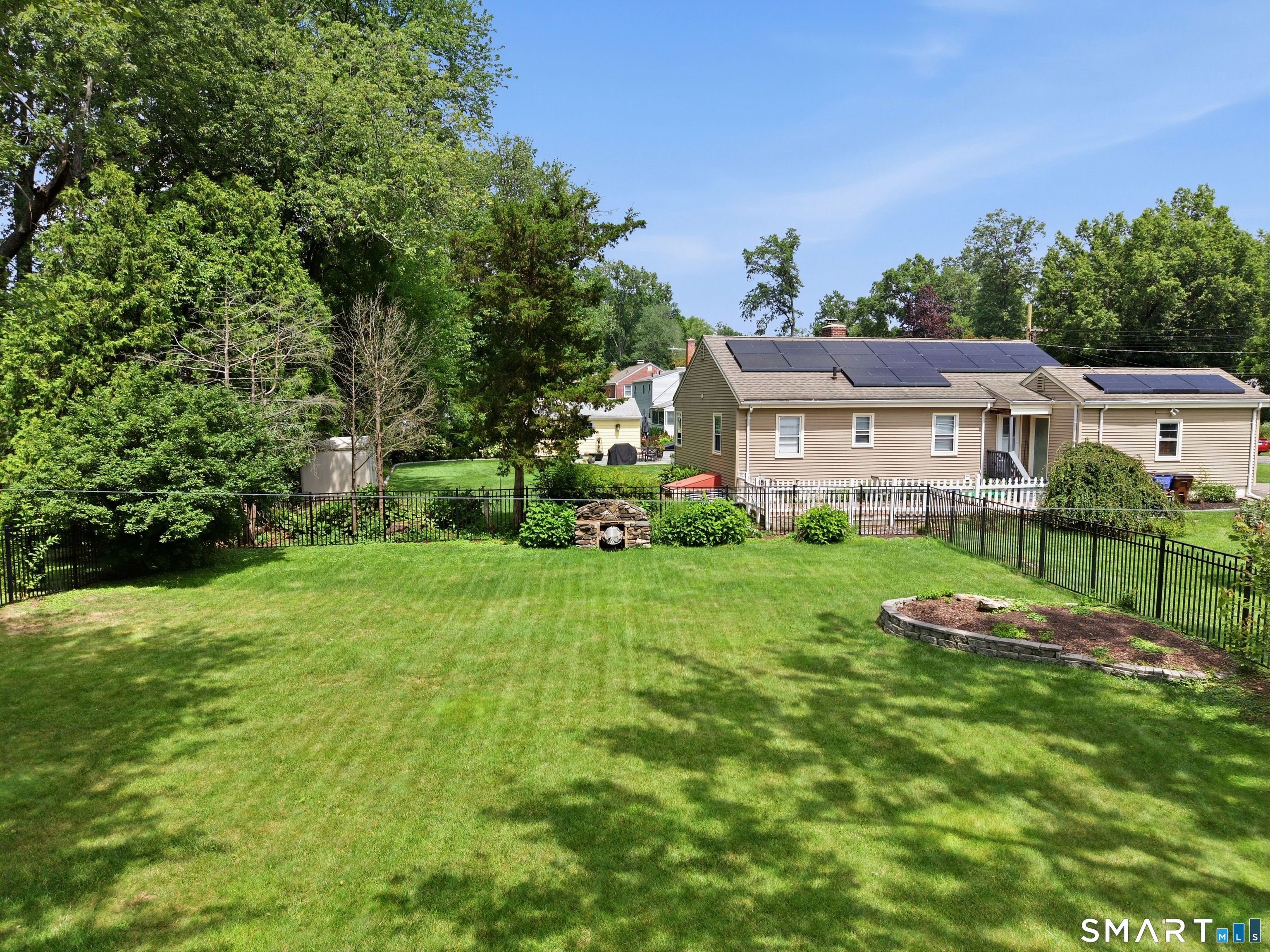 2298 Albany Avenue West Hartford CT 06117