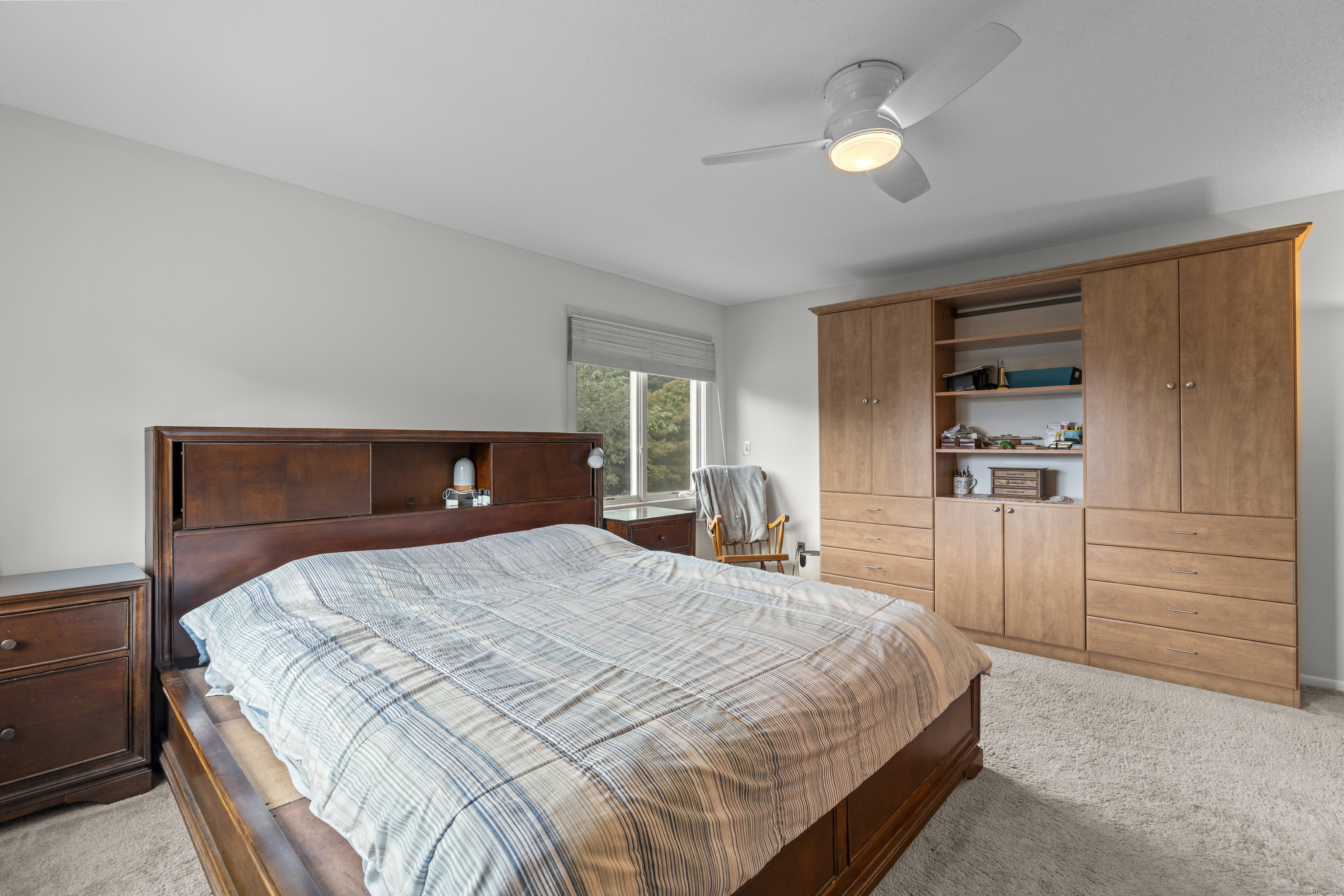 27 Hickory Hill Lane Branford CT 06405