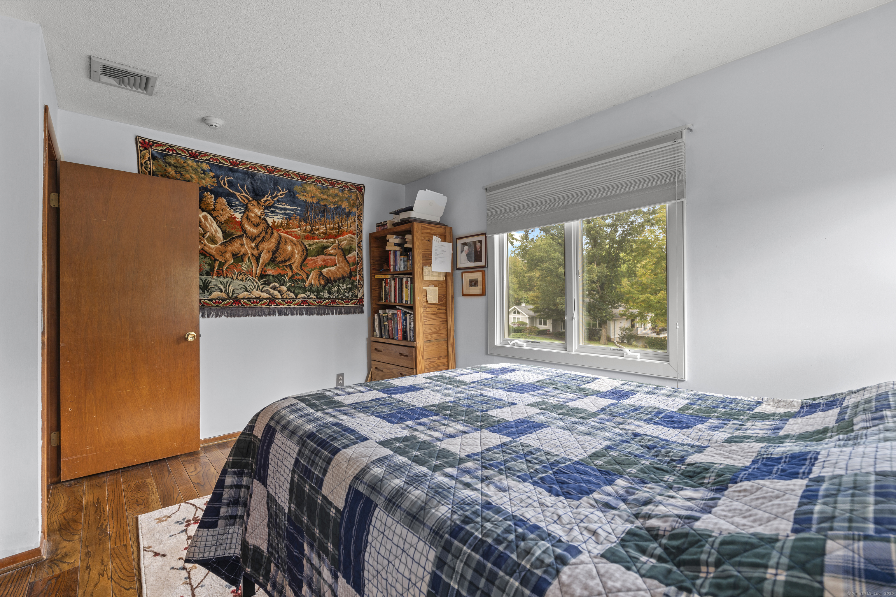 27 Hickory Hill Lane Branford CT 06405