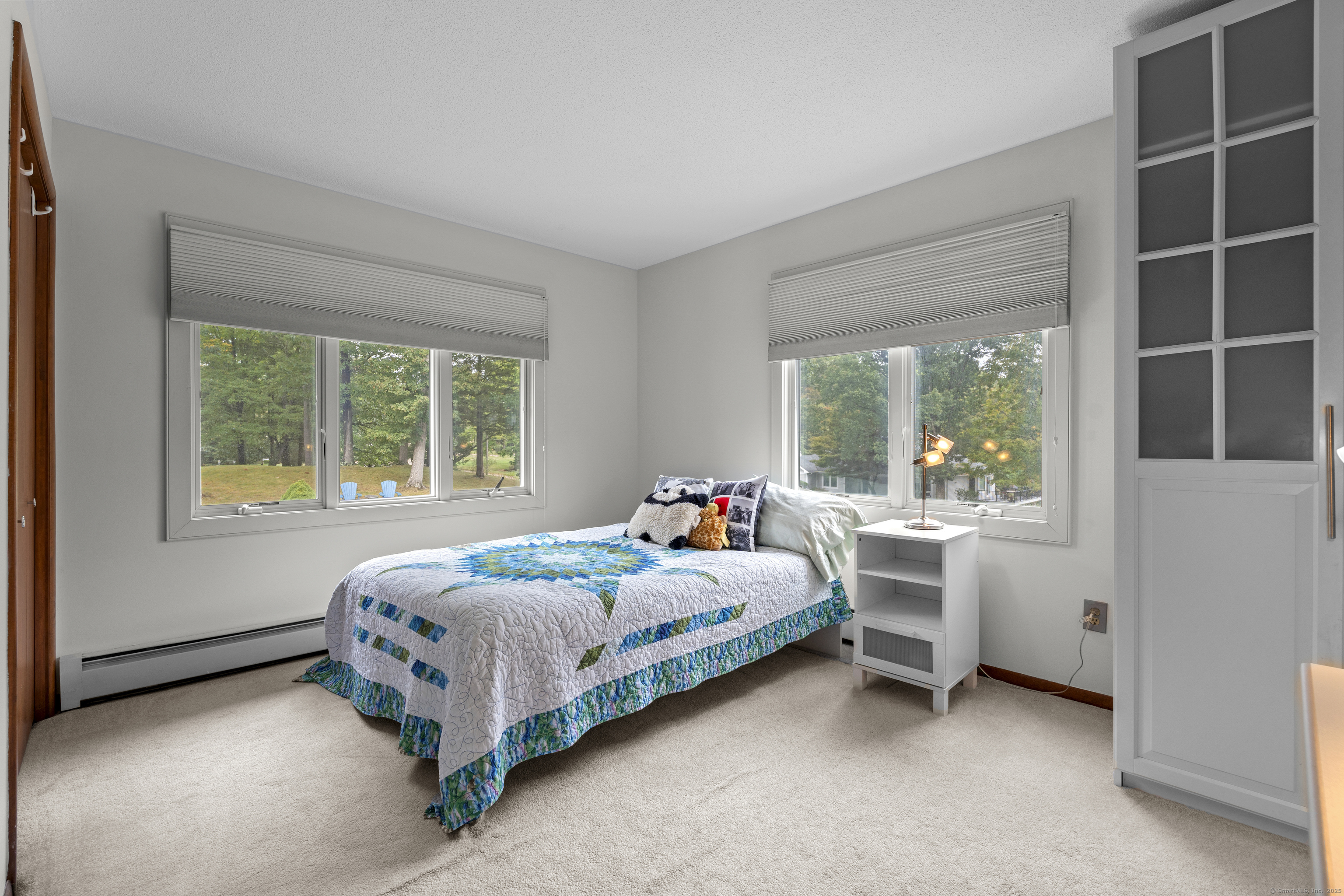 27 Hickory Hill Lane Branford CT 06405