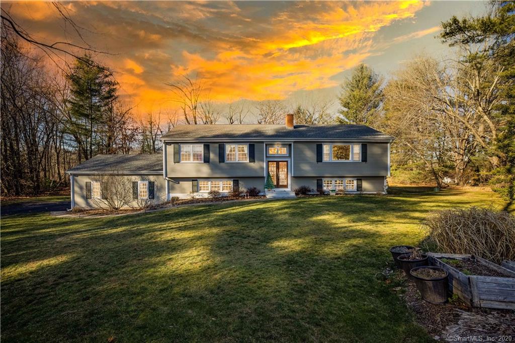 7 North Drive Simsbury CT 06070