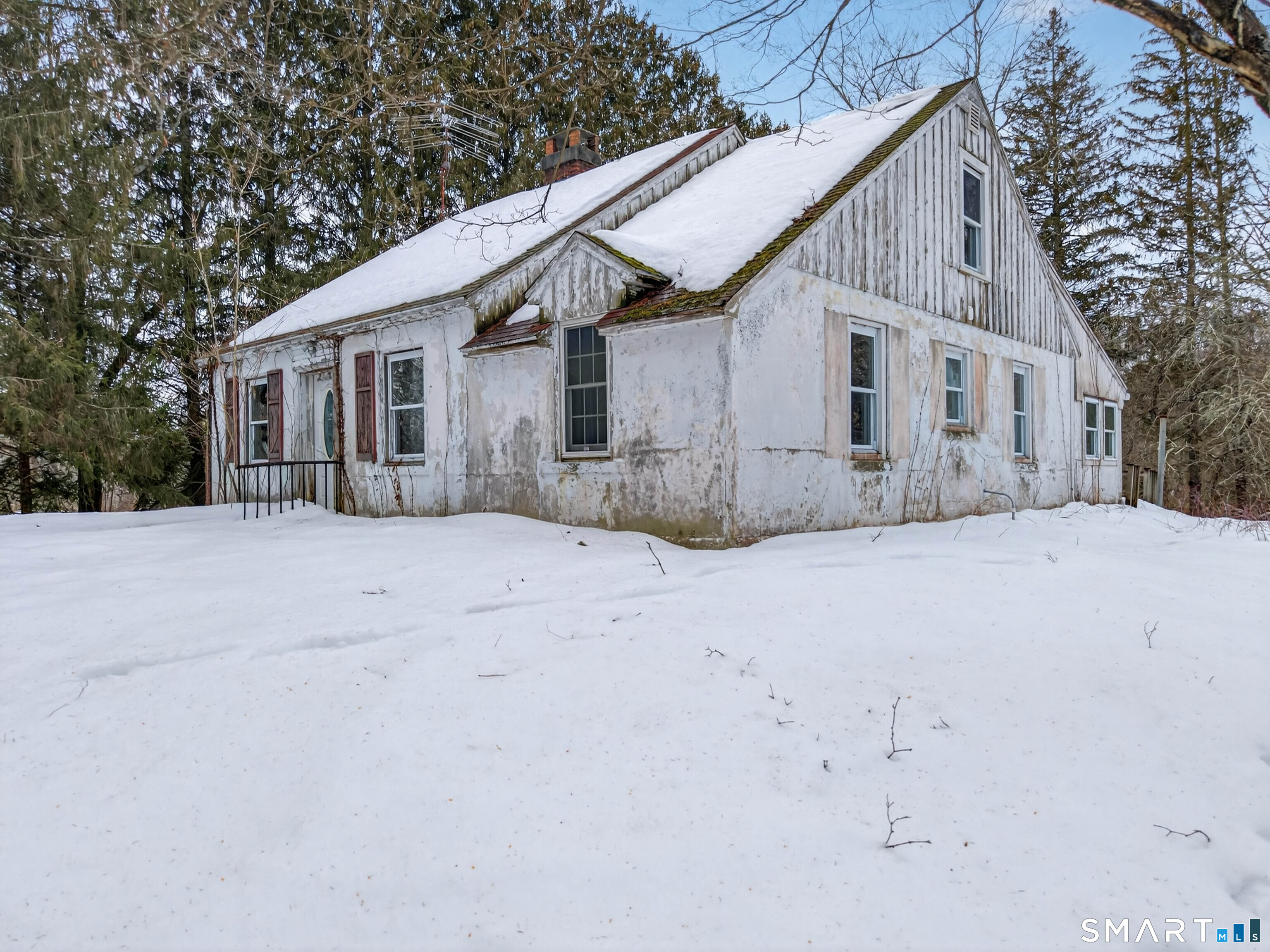 59 Long Society Road Preston CT 06365