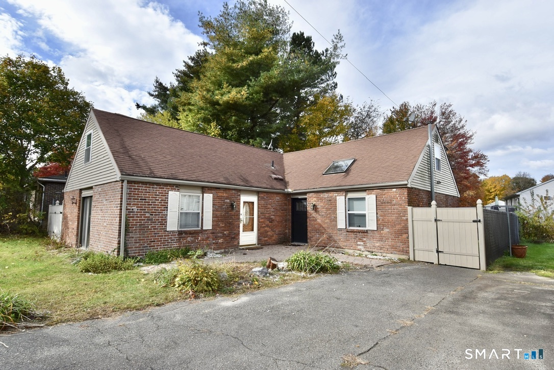11 Granada Road Waterbury CT 06704