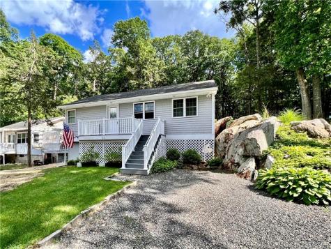 21 Carol Street Danbury CT 06810