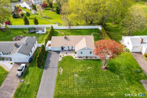129 Cloverdale Circle Wethersfield CT 06109