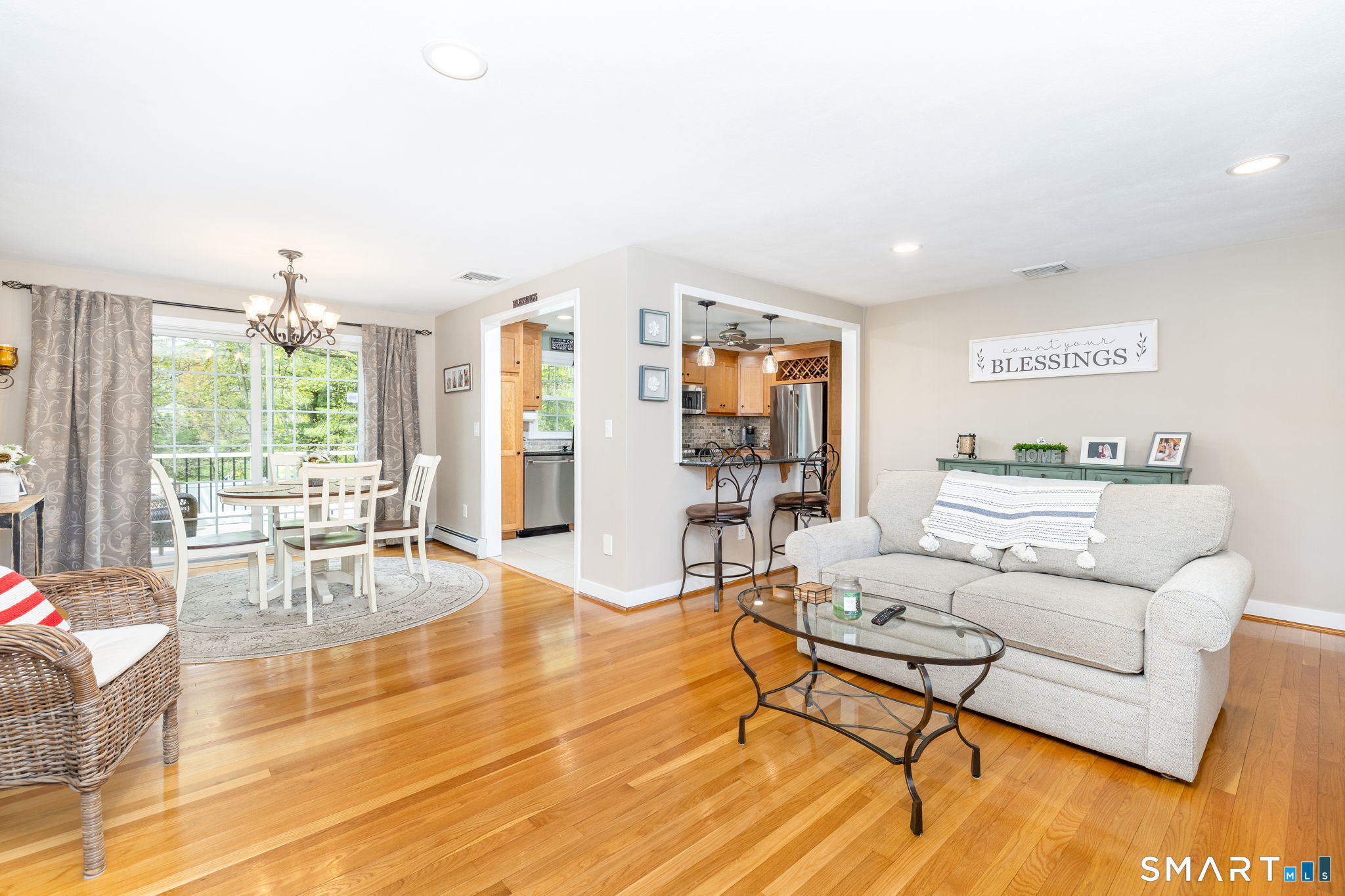 129 Cloverdale Circle Wethersfield CT 06109