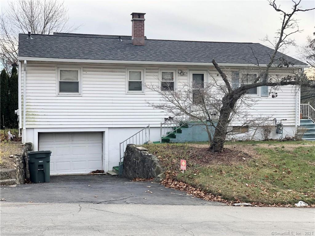 992 Chopsey Hill Road Bridgeport CT 06606
