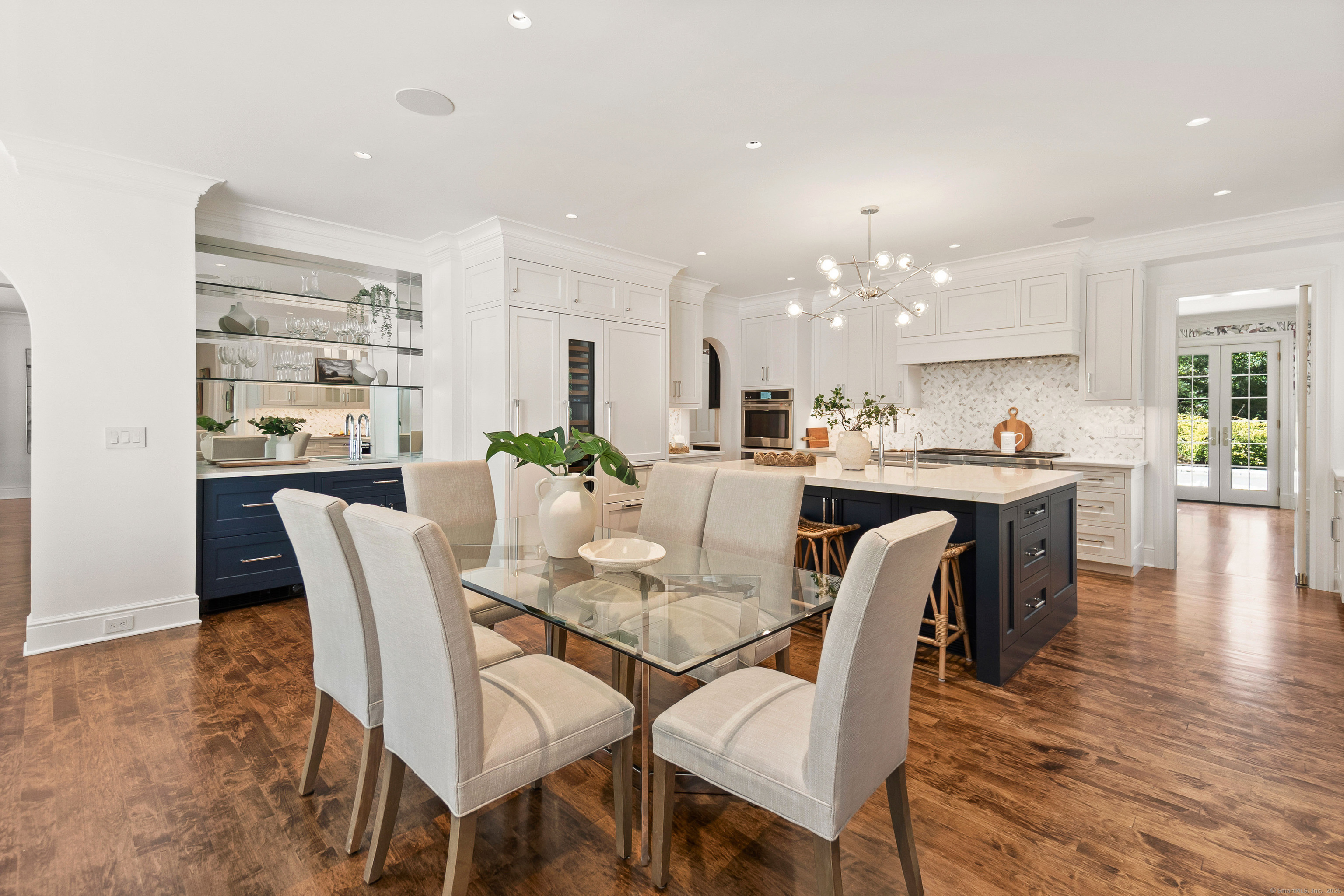 18 Tokeneke Trail Darien CT 06820