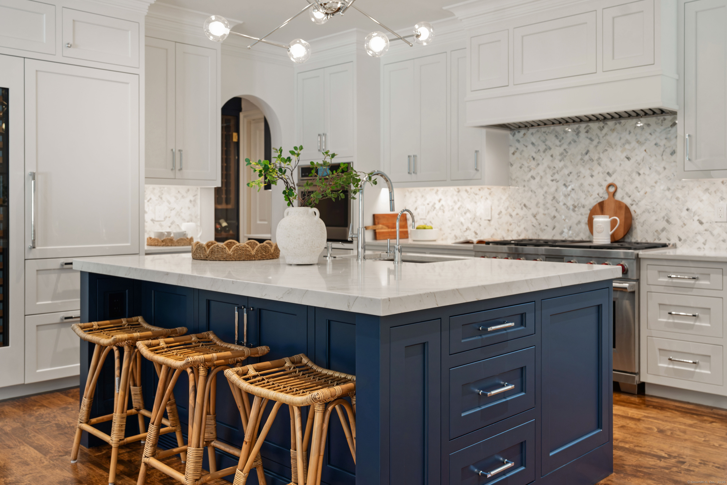 18 Tokeneke Trail Darien CT 06820