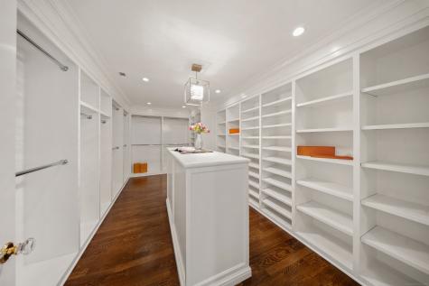 18 Tokeneke Trail Darien CT 06820