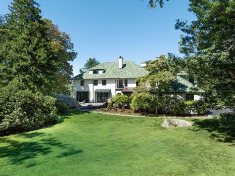 18 Tokeneke Trail Darien CT 06820
