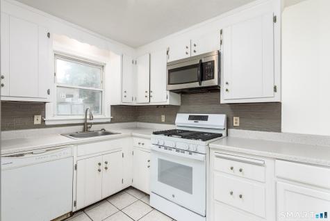 117 Westerly Street Manchester CT 06040