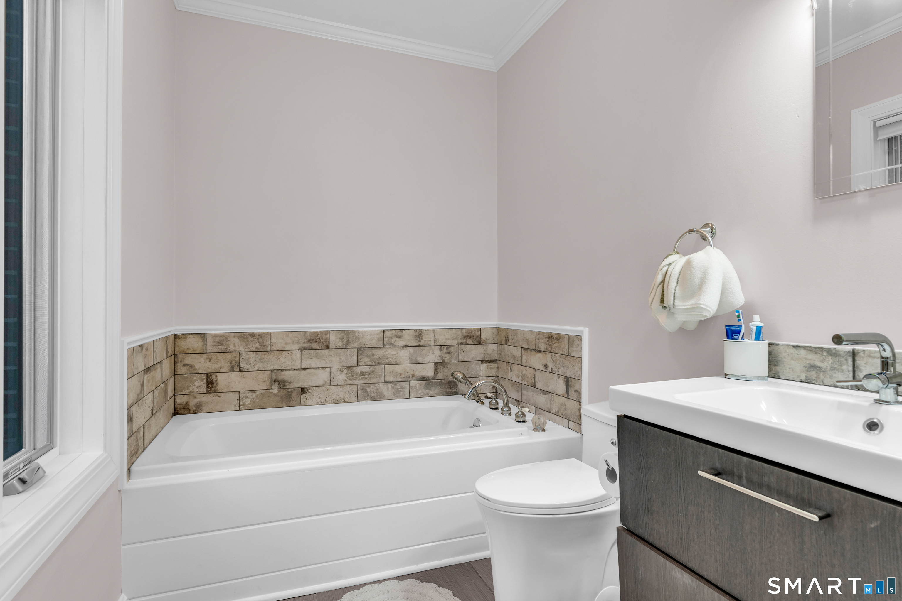 155 Stony Creek Road Branford CT 06405
