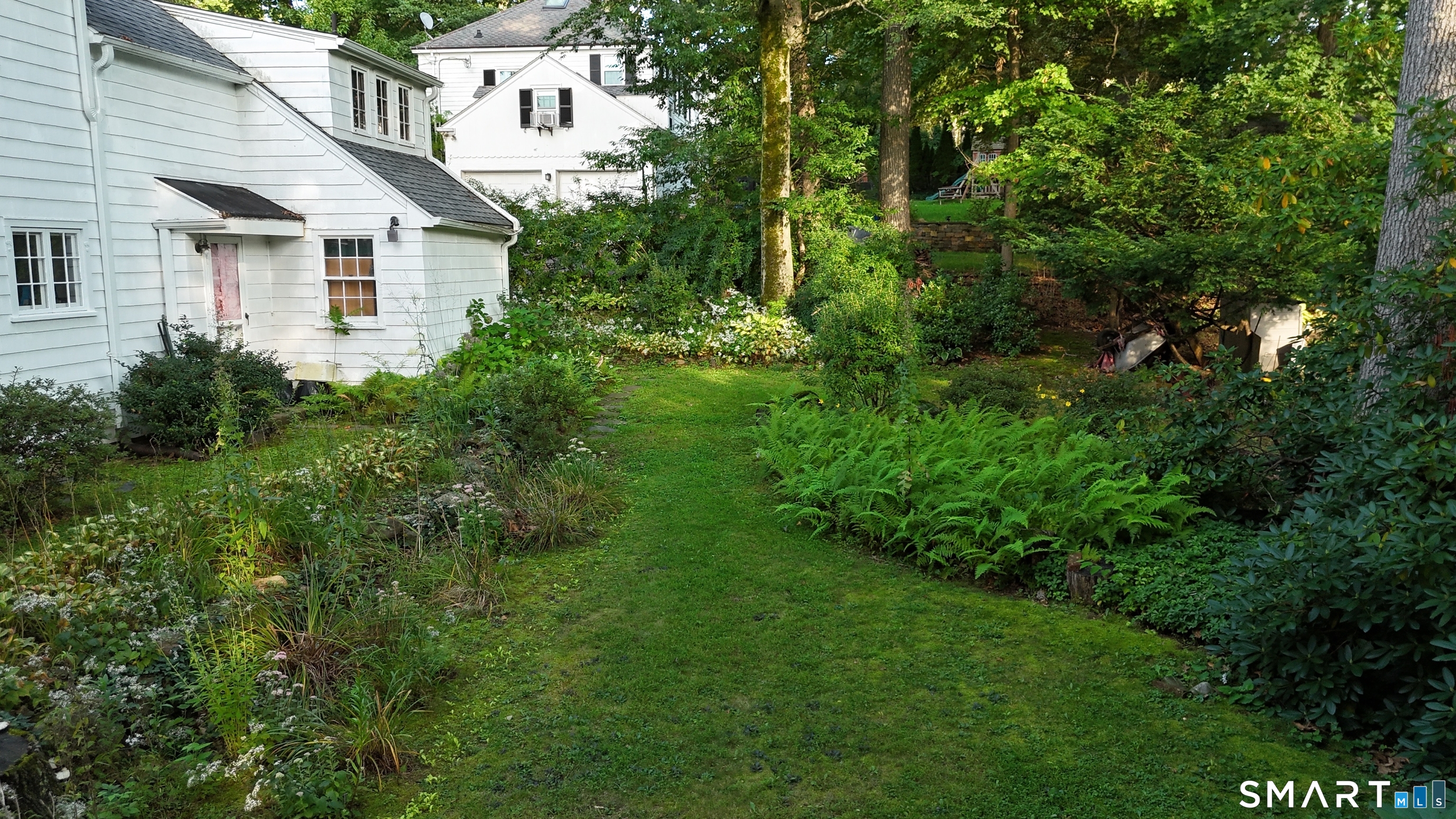 51 Millbrook Road North Haven CT 06473