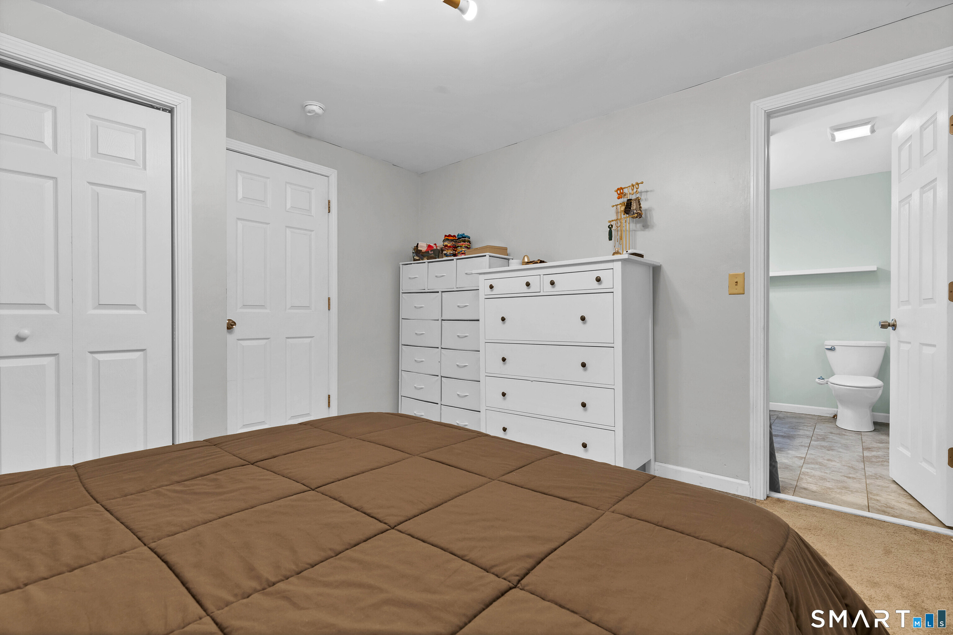 15 Country Club Drive Ledyard CT 06339