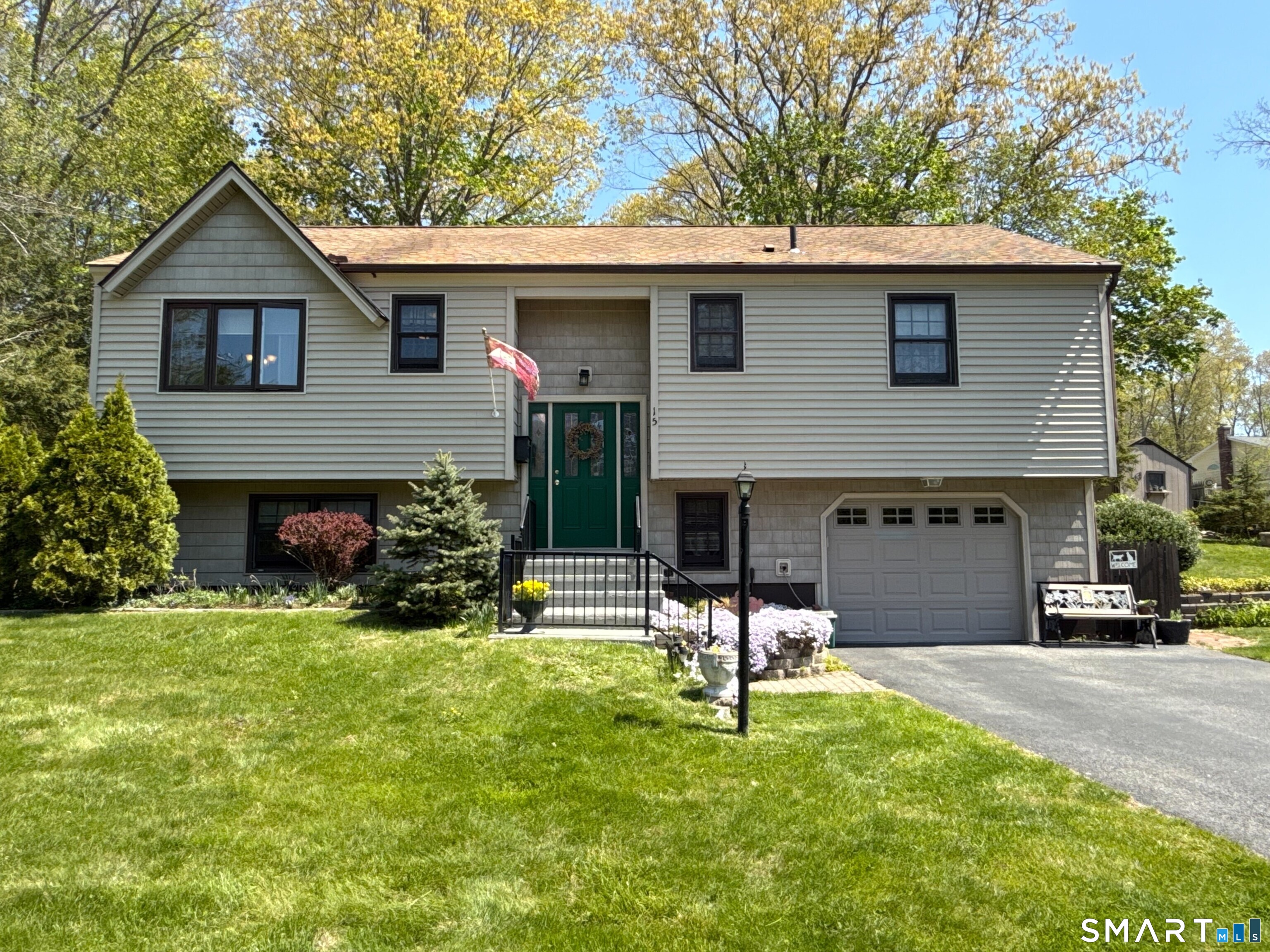 15 Grove Street Deep River CT 06417