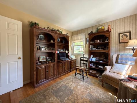 15 Grove Street Deep River CT 06417