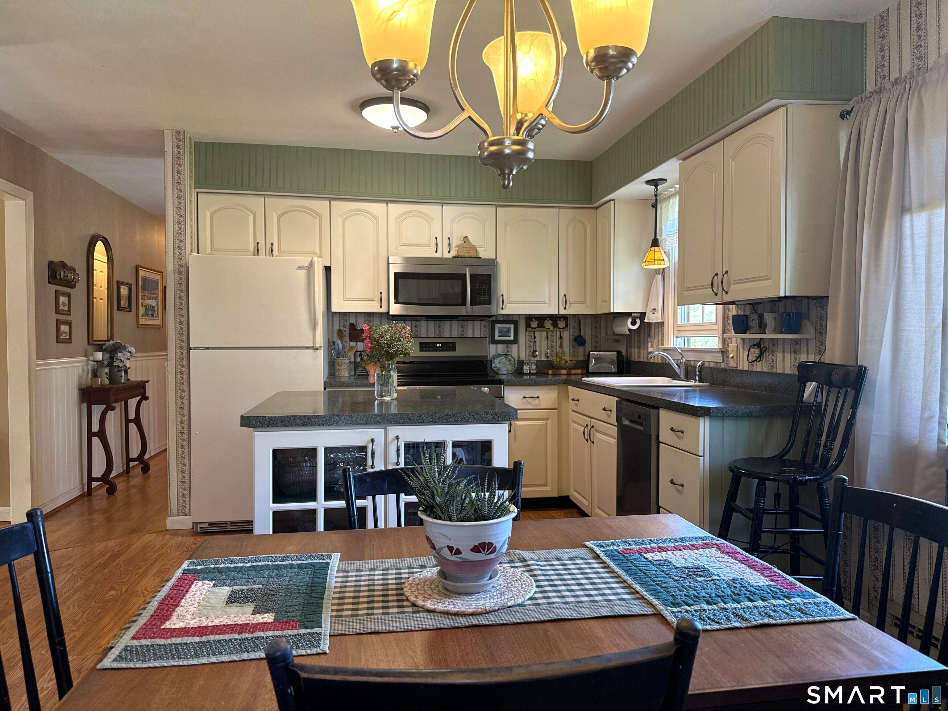 15 Grove Street Deep River CT 06417