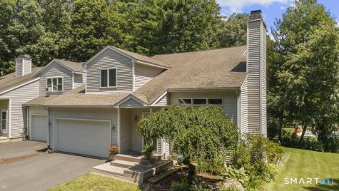 2 Brickham Way Burlington CT 06013