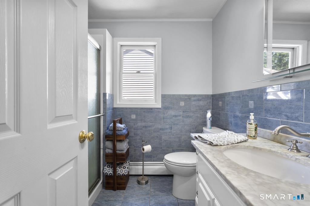 2 Brickham Way Burlington CT 06013