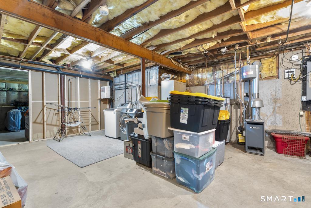 2 Brickham Way Burlington CT 06013