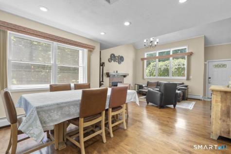 2 Brickham Way Burlington CT 06013