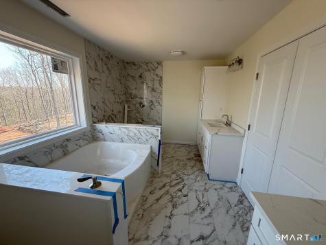 39 Josephine Way Tolland CT 06084