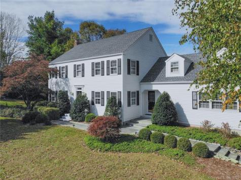 5 Concord Ridge Road Newtown CT 06470