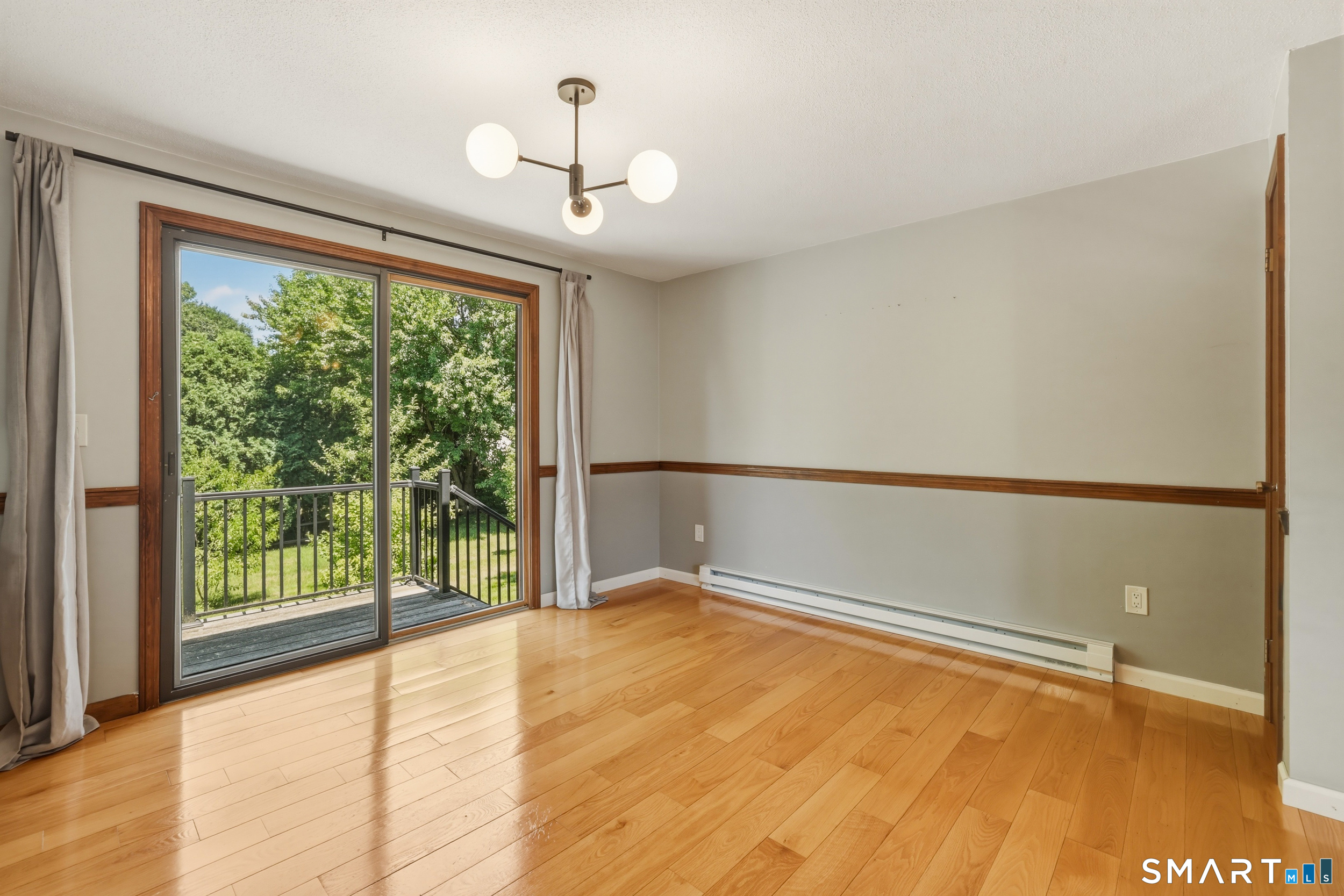 82 Lake Garda Drive Farmington CT 06085