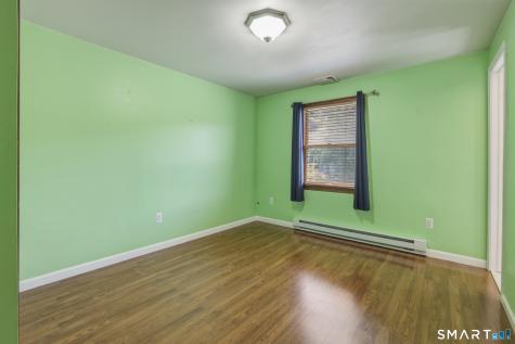 82 Lake Garda Drive Farmington CT 06085