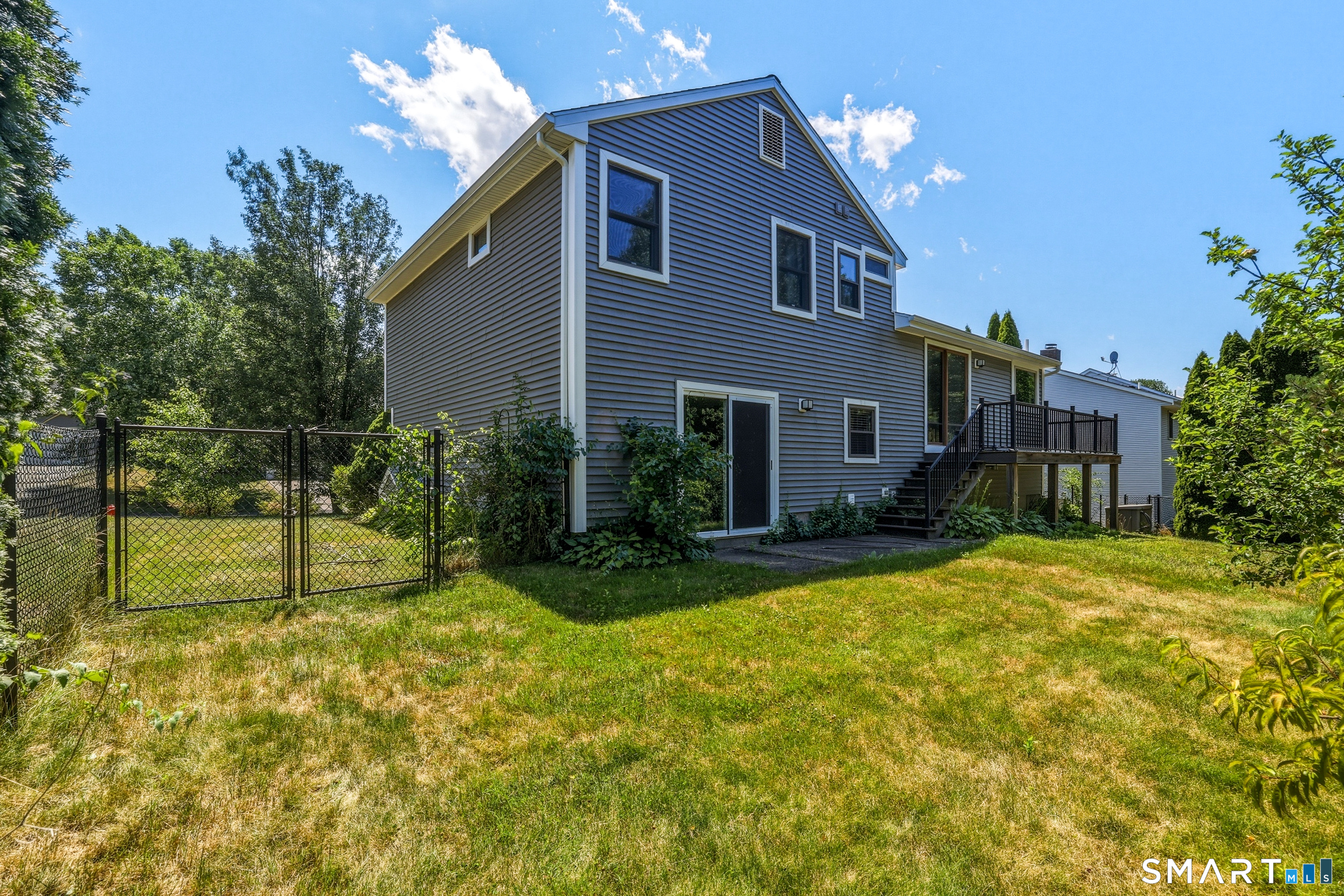 82 Lake Garda Drive Farmington CT 06085