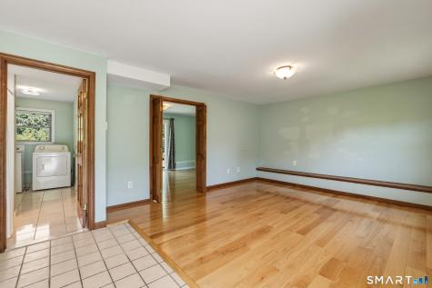 82 Lake Garda Drive Farmington CT 06085